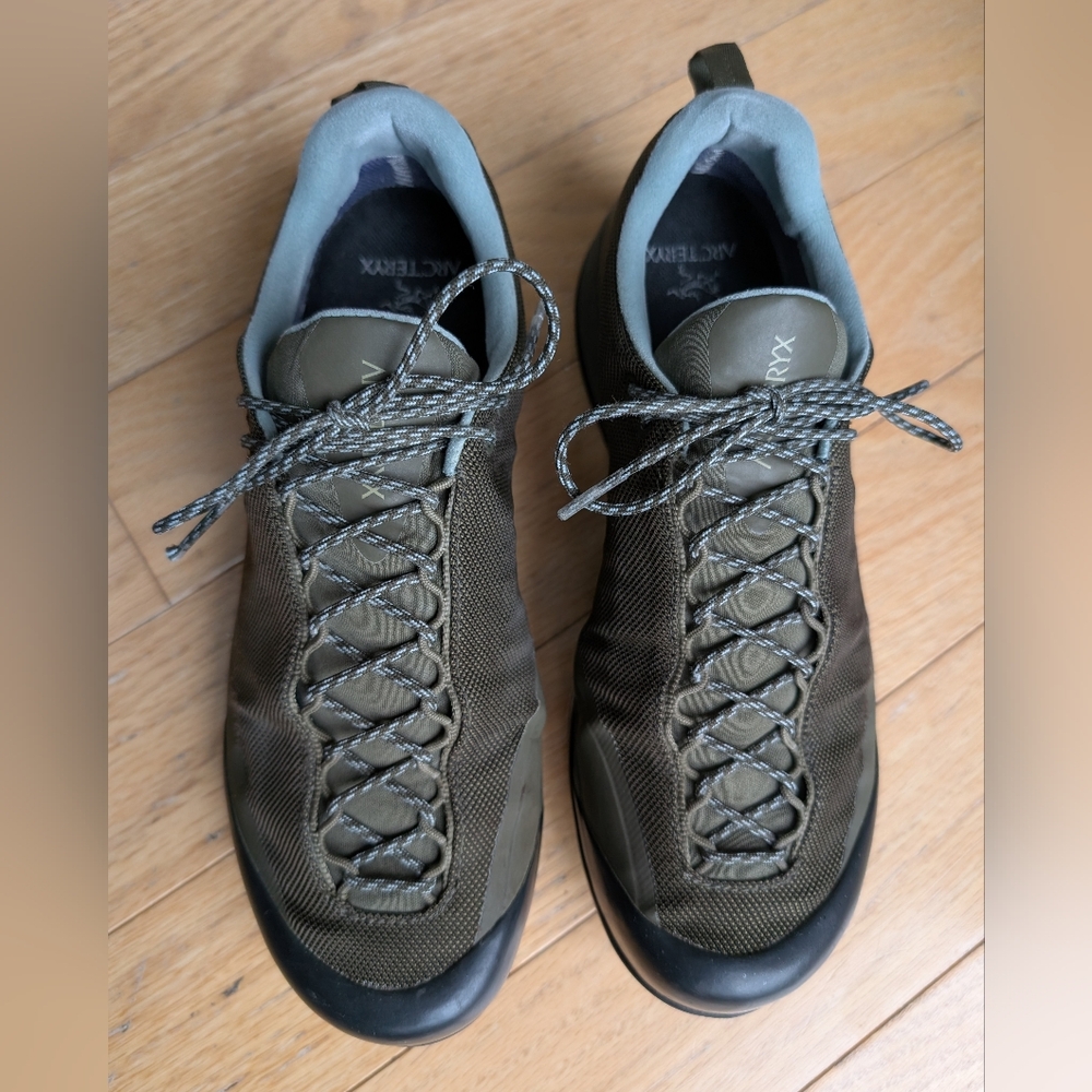Arc'teryx Women's Green Konseal Shoes